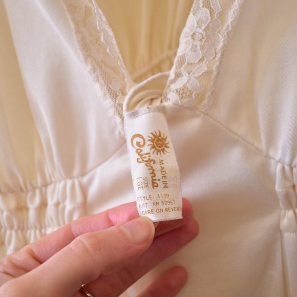 Vintage Floor Length Slip - Picture 7 of 11